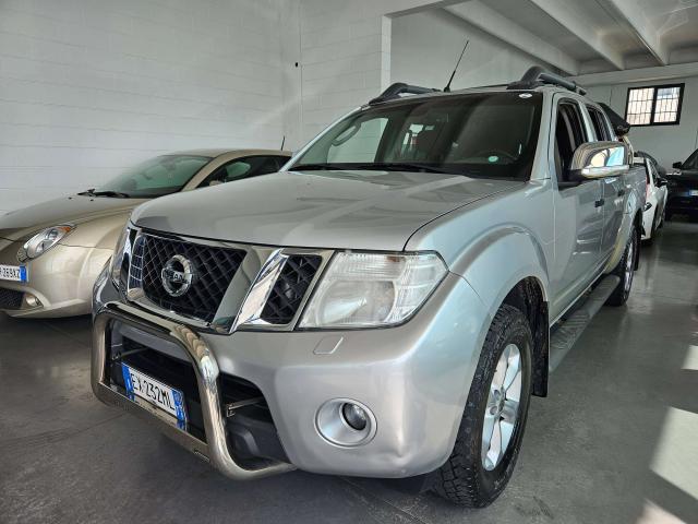 Nissan Navara 2.5 dci d.cab LE PLUS AUTOMATICO 4X4