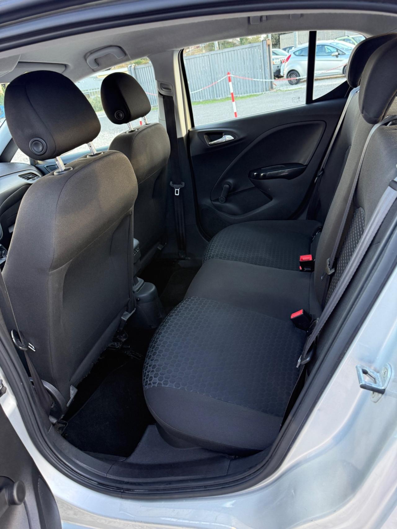 Opel Corsa 1.4 90CV GPL Tech 5 porte