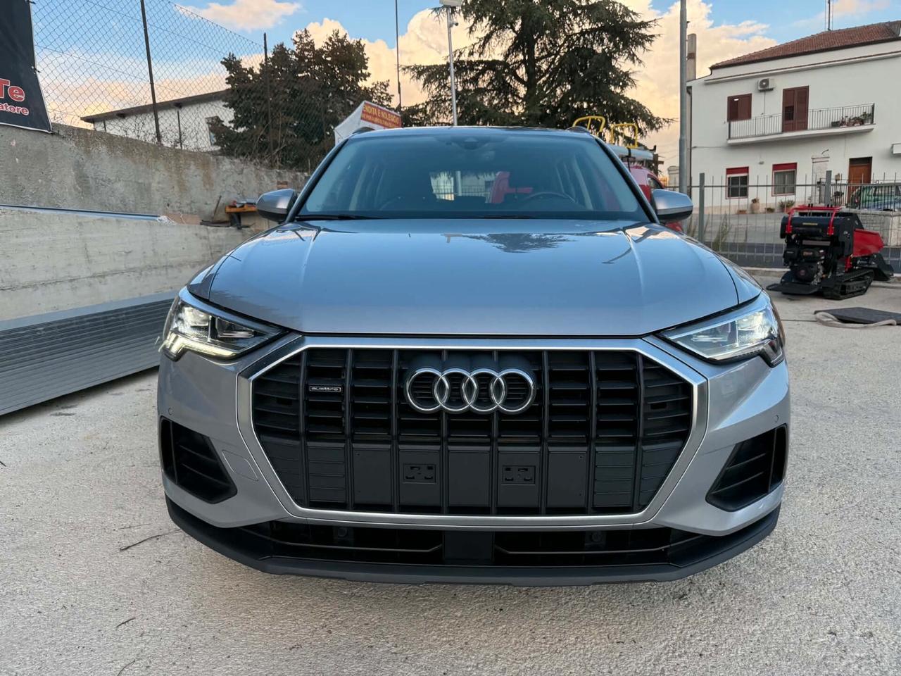 Audi Q3 35 TDI S tronic Business Advanced FULL OPTIONAL