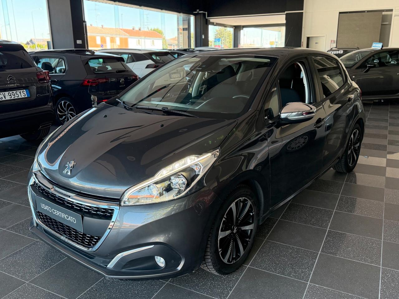 Peugeot 208 BlueHDi 100 5 porte GT Line