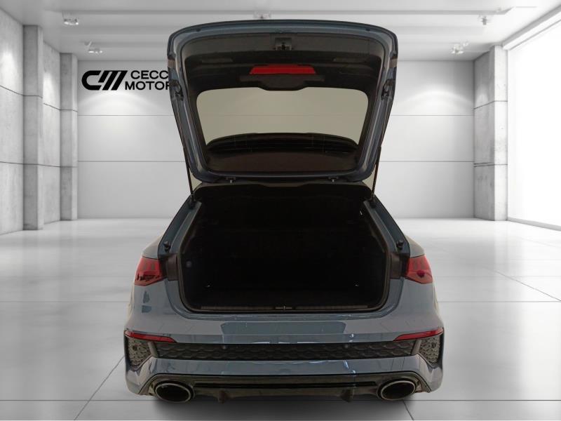 Audi RS3 2.0 TFSI quattro S tronic