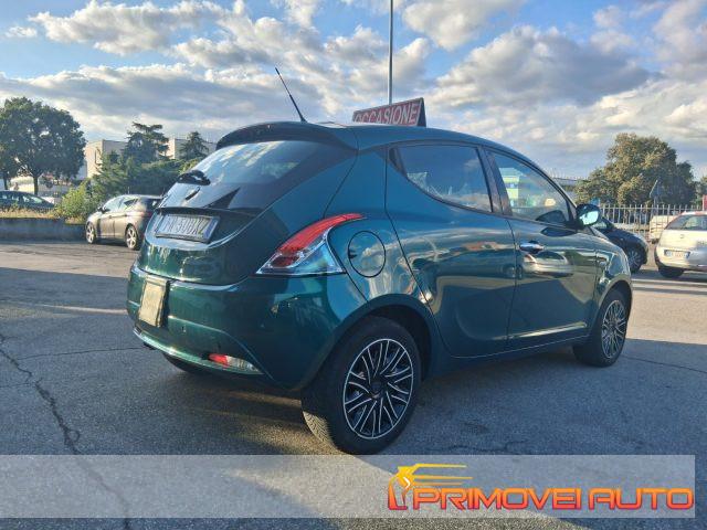 LANCIA Y 1.2 69 CV 5 porte Gold GPL