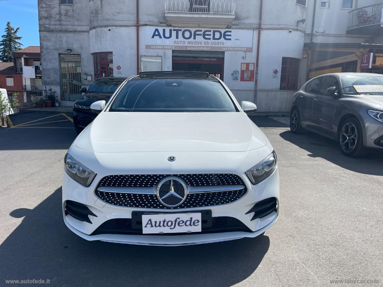 MERCEDES-BENZ A 180 d Automatic Premium