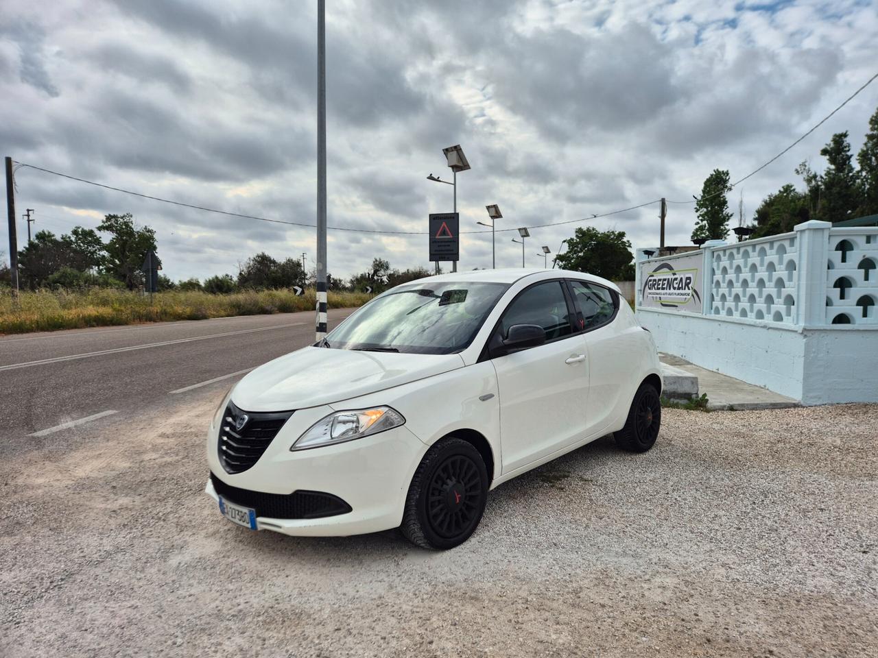 Lancia Ypsilon 1.3 MJT 16V 95 CV 5 porte S&S Gold
