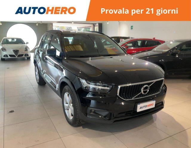 VOLVO XC40 D3 AWD Geartronic Momentum Core