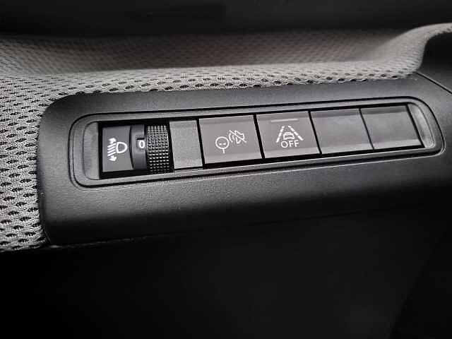 Citroen C3 Hybrid 110 e-DCS6 Plus *KM Ø*