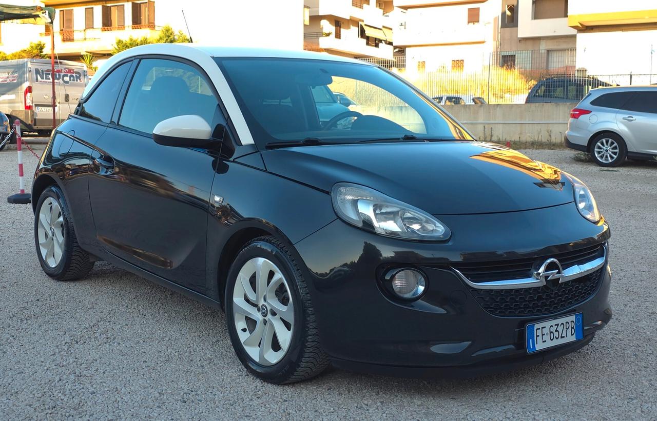 Opel Adam 1.4 87 CV GPL Tech Unlimited