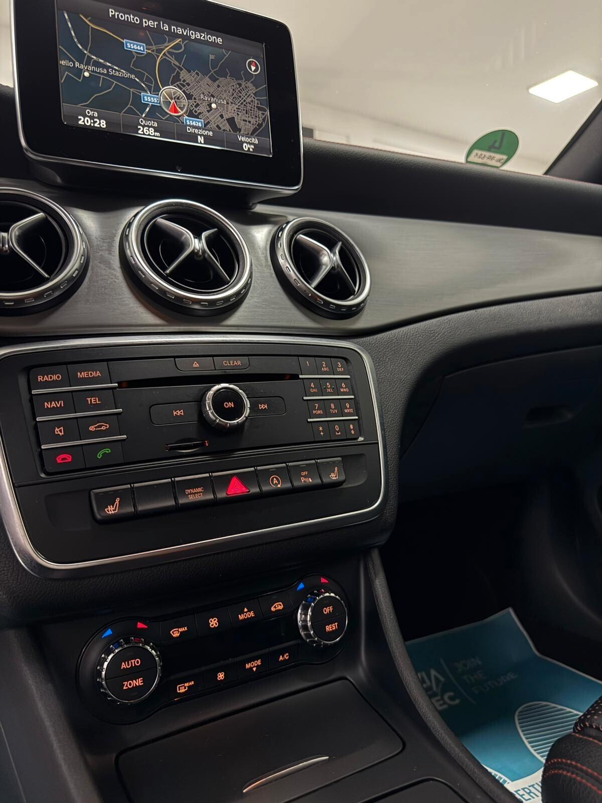 Mercedes-benz A 200 d Automatic Premium AMG