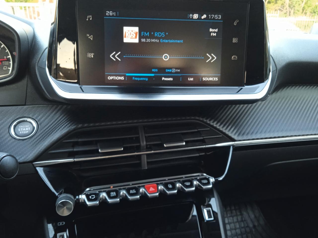 Peugeot 2008 BlueHDi 130 S&S EAT8 Allure