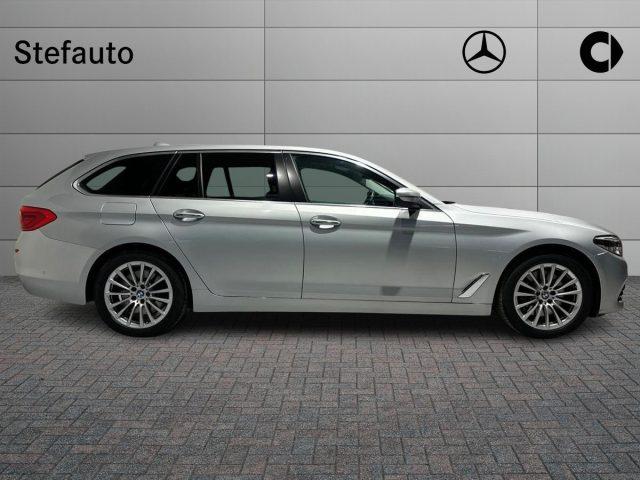 BMW 530 d xDrive 249CV Touring Business