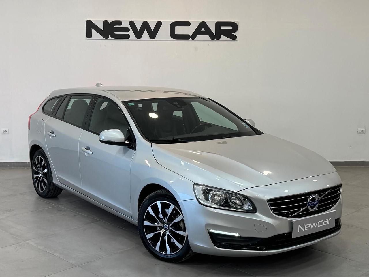 Volvo V60 D2 Geartronic Dynamic Edition