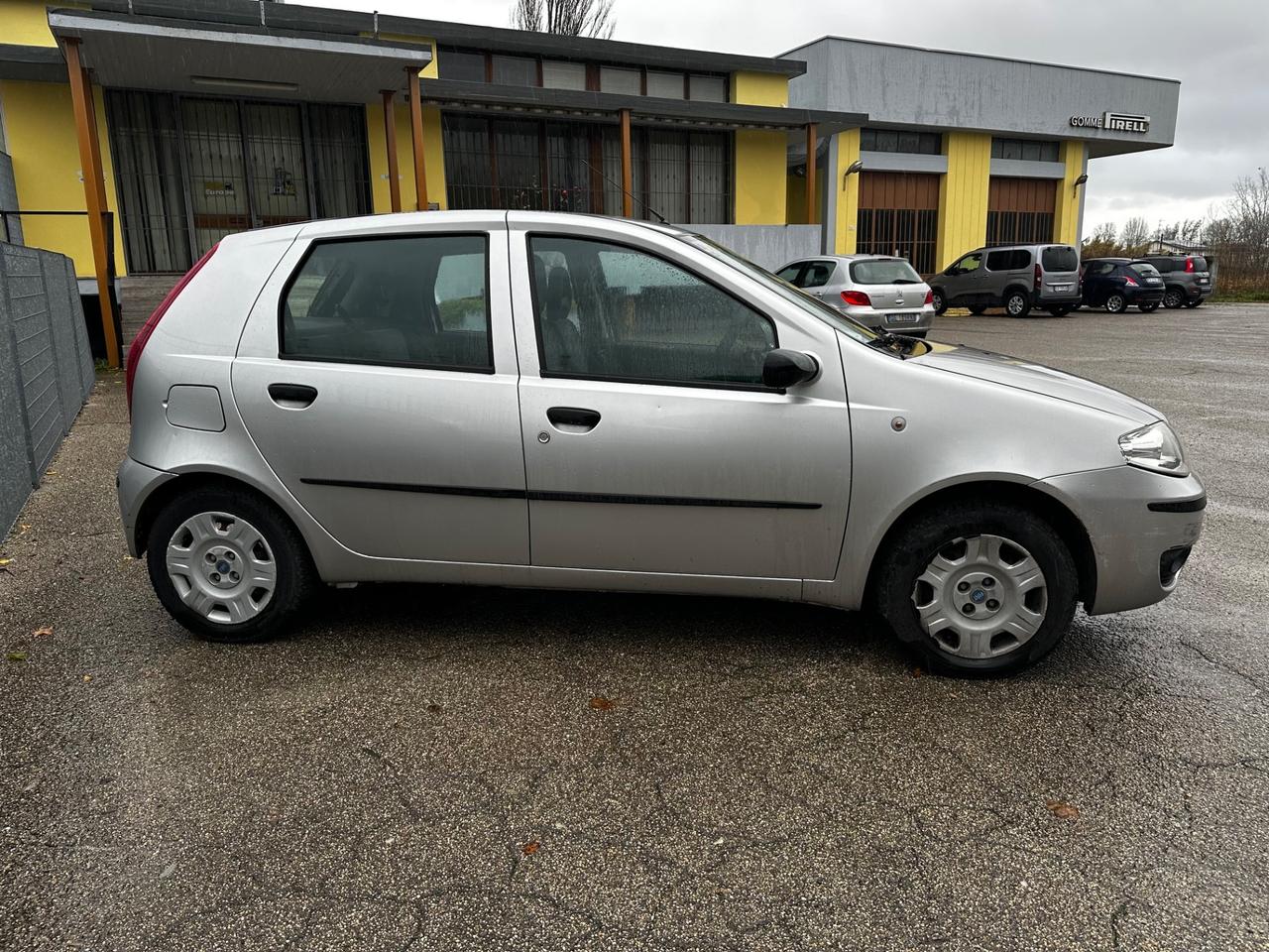 Fiat Punto 1.2 5 porte Active Natural Power