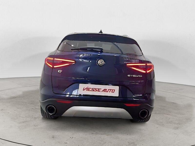 Alfa Romeo Stelvio 2.0 Turbo 200 CV AT8 Q4 Super