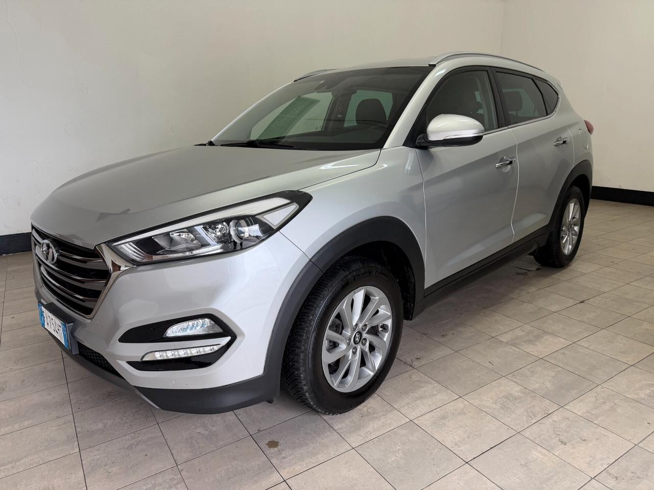Hyundai Tucson 1.7 CRDi XPossible OK NEOPATENTATI E6