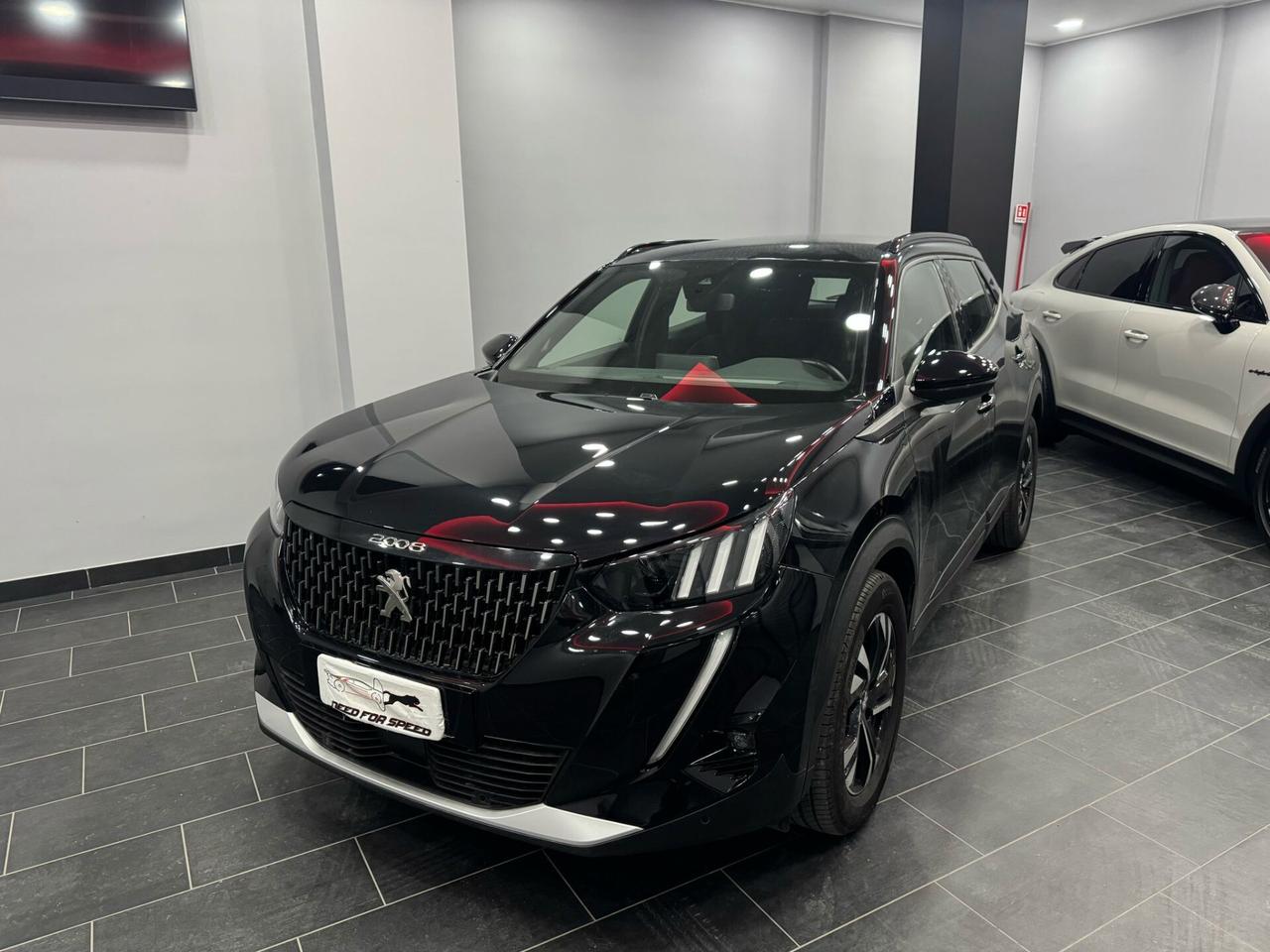 Peugeot 2008 PureTech 100 S&S Allure