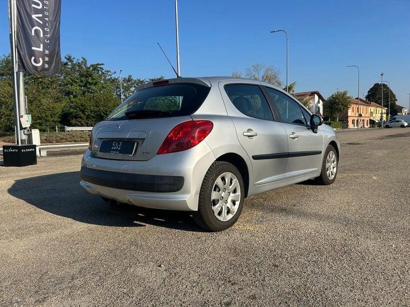 Peugeot 207 207 1.4 HDI 5P XS