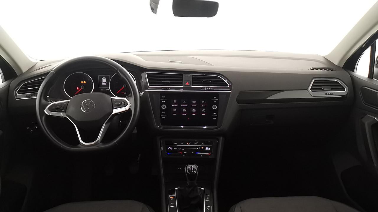 VOLKSWAGEN Tiguan II 2021 - Tiguan 1.5 tsi Life 130cv
