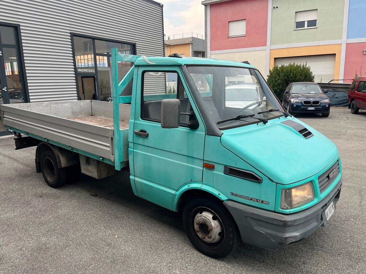 Iveco Daily 35.10 2.8 TD PL Cabinato Basic
