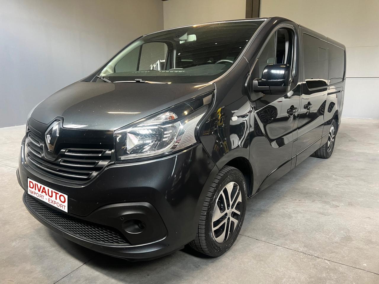 Renault Trafic INTERNI IN PELLE