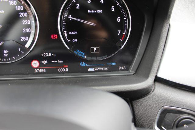 BMW X1 xDrive25e Business Advantage
