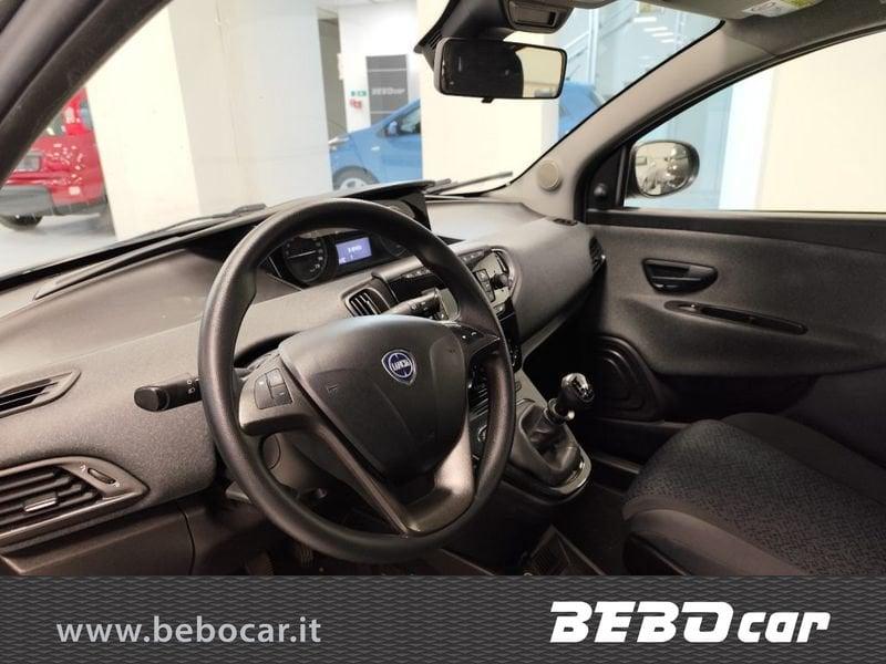 Lancia Ypsilon Ypsilon 1.0 FireFly 5 porte S&S Hybrid Ecochic A. Ferretti