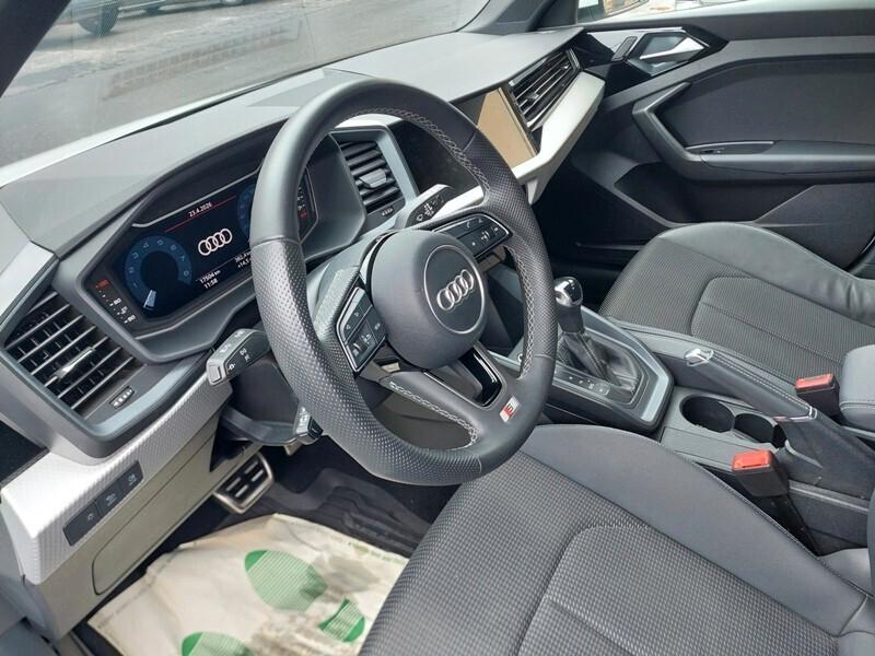 Audi A1 SPB 30 TFSI S tronic line edition