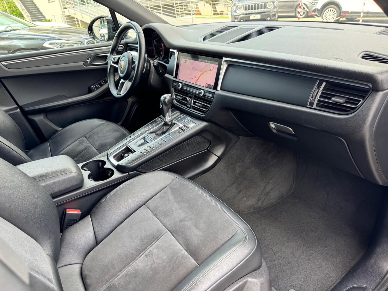 Porsche Macan 2.0 245cv all turbo no sovrattassa