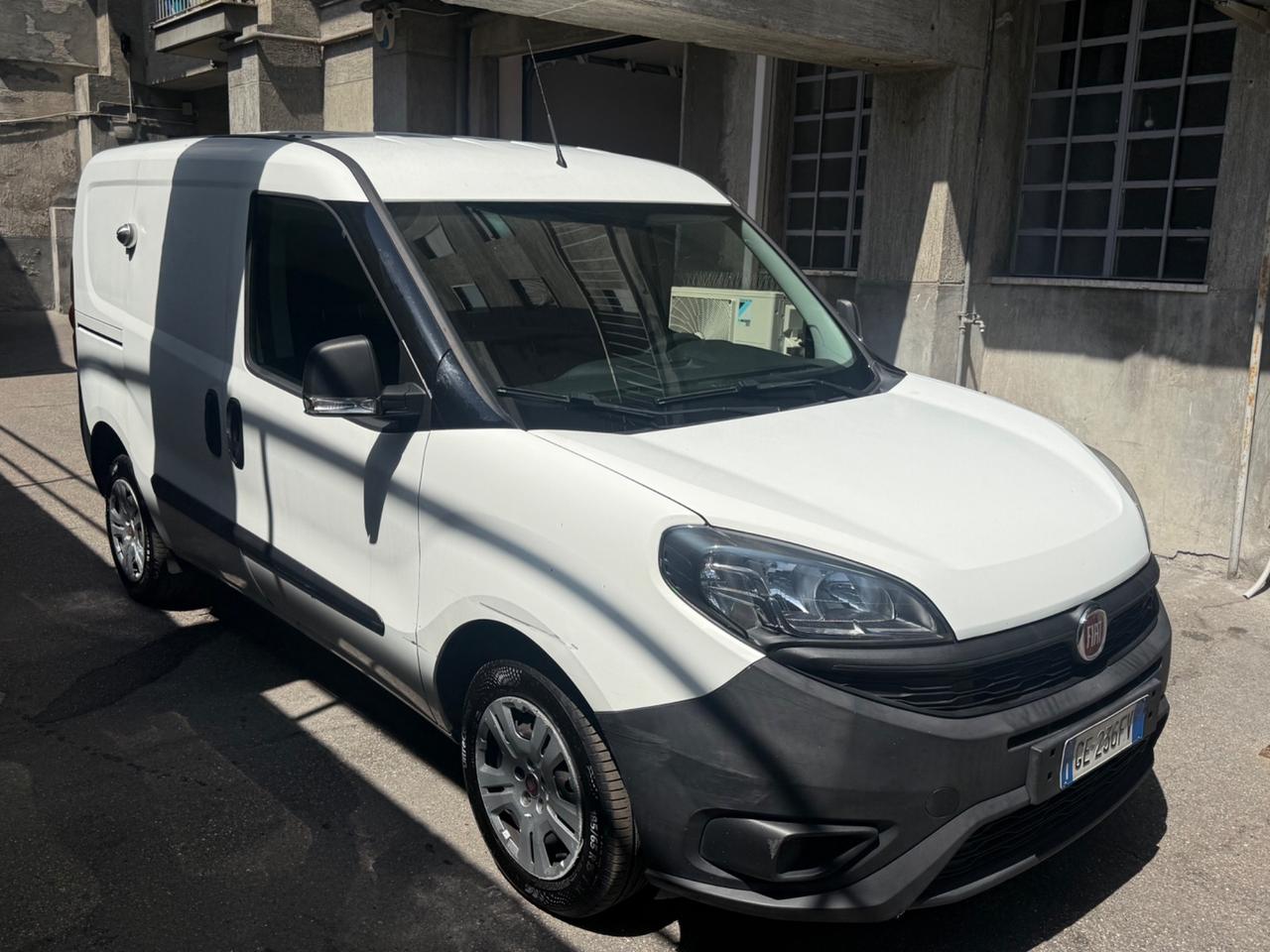 Fiat Doblo CH1 LOUNGE 1.3 Mjet 95cv E6D S&S