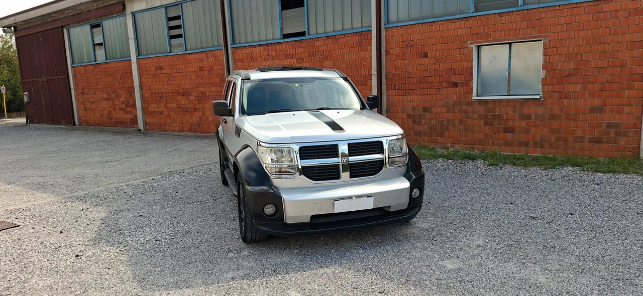 Dodge Nitro 2.8 CRD SE 4WD Auto