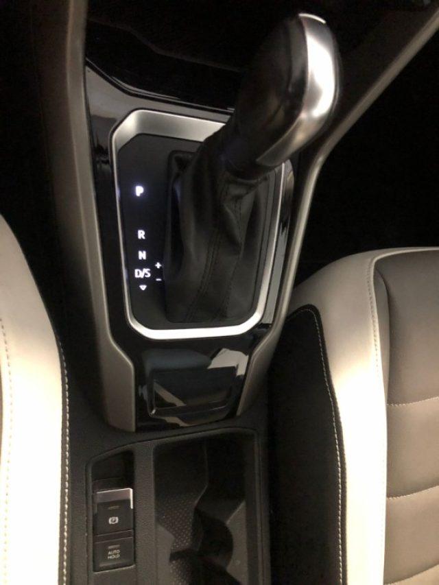 VOLKSWAGEN T-Roc 1.5 TSI ACT DSG Business BlueMotion Technology