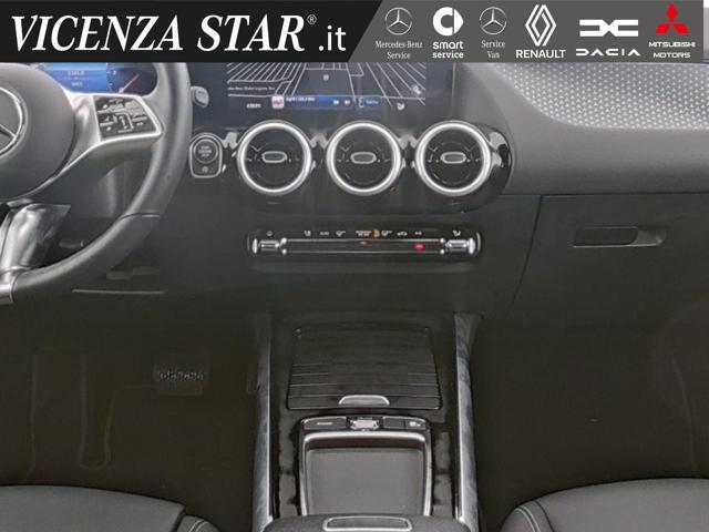 MERCEDES-BENZ GLA 180 d ADVANCED SPORT