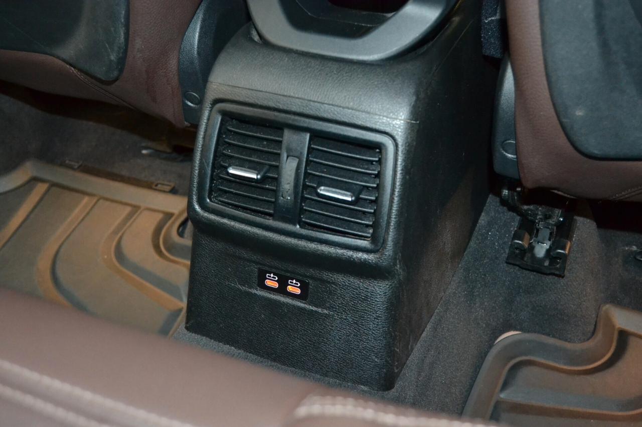 Bmw X1 sDrive18d xLine Plus Navi/Pelle/LED