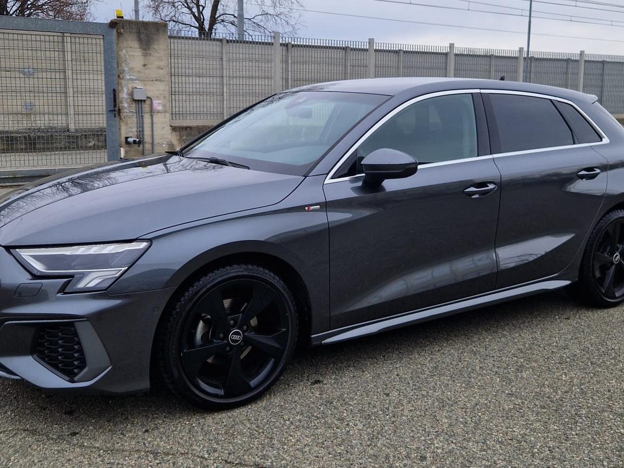 Audi A3 sportback 30 2.0 tdi s line edition s-tronic