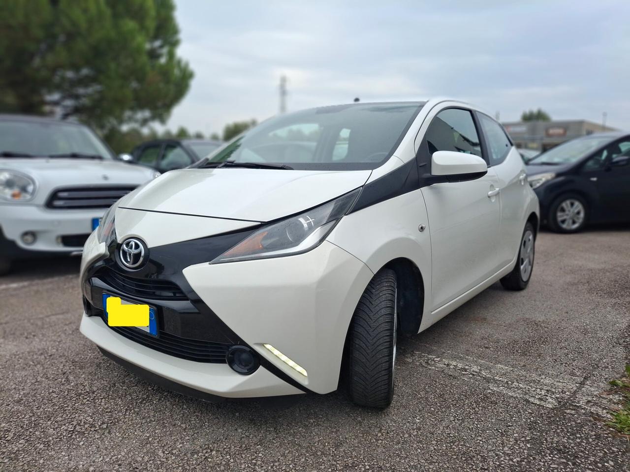 Toyota Aygo 1.0 , 5 porte , AUTOMATICA