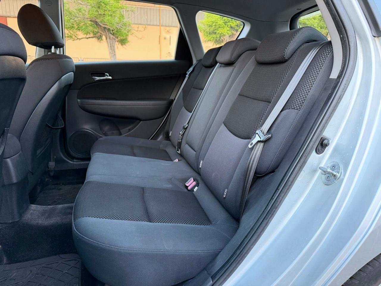 Hyundai i30 SW 1.6 CRDi 90cv Neopatentati