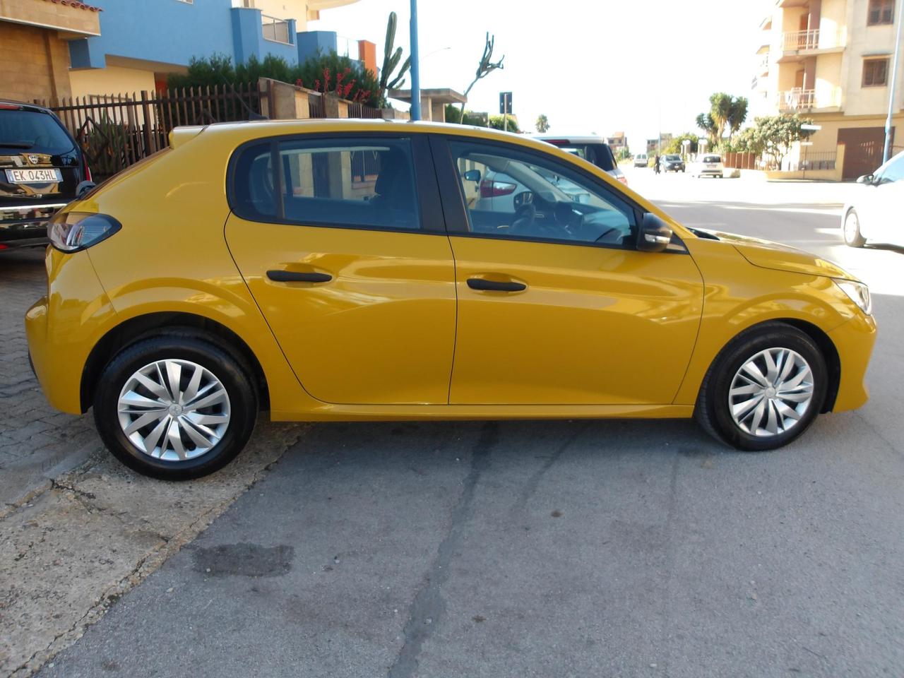 Peugeot 208 5 Porte 208 1.2 puretech Like s&s 75cv