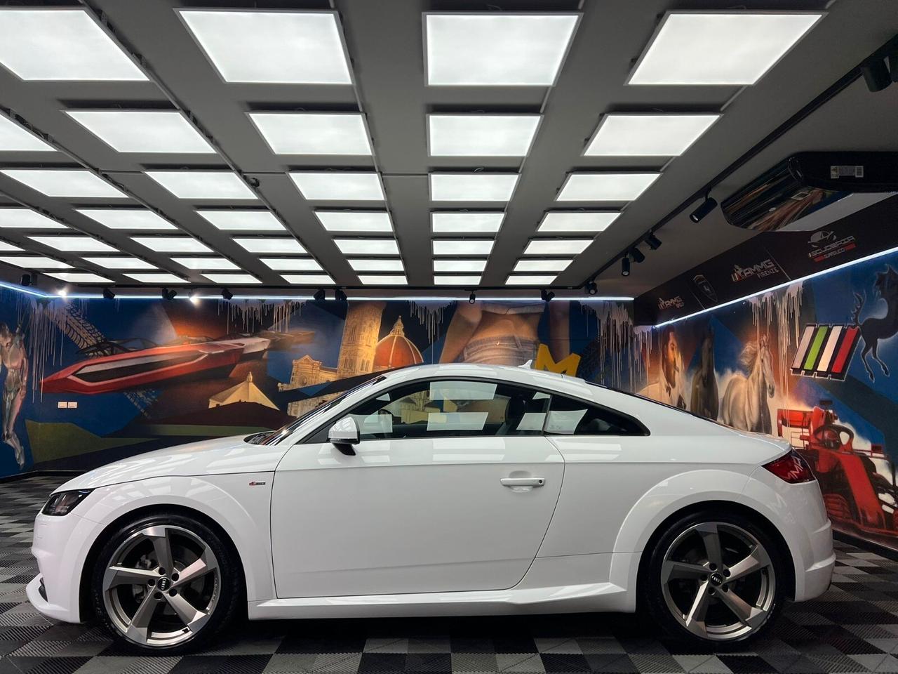 Audi TT Coupé 2.0 TDI quattro S tronic S line