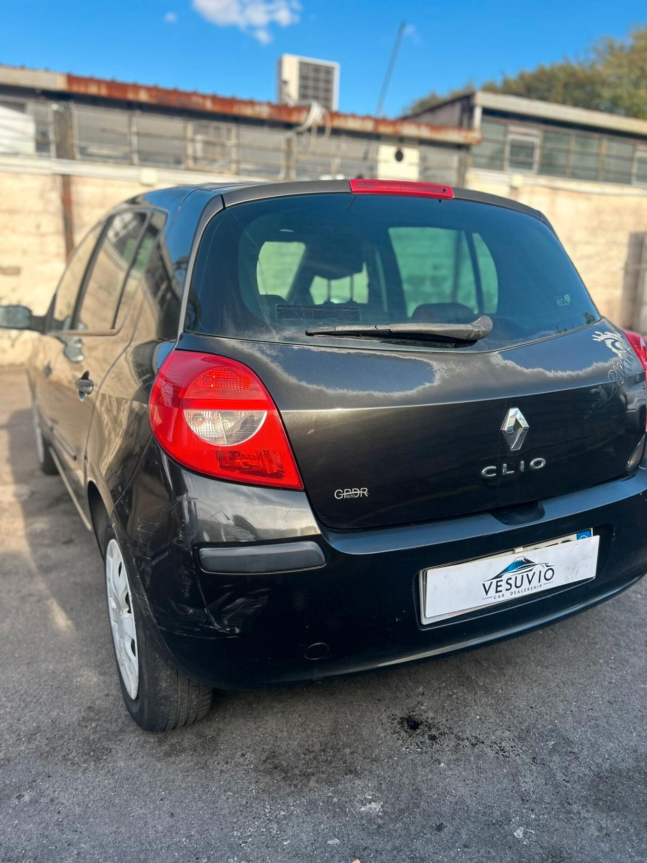 Renault Clio 1.2 74CV GPL - 2007