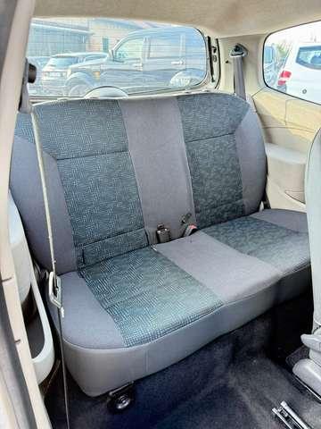 Renault Twingo 1.2 Sport Neopatentati