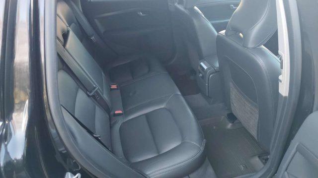 VOLVO XC70 XC70 III 2007 2.4 d4 Momentum awd 181cv geartronic