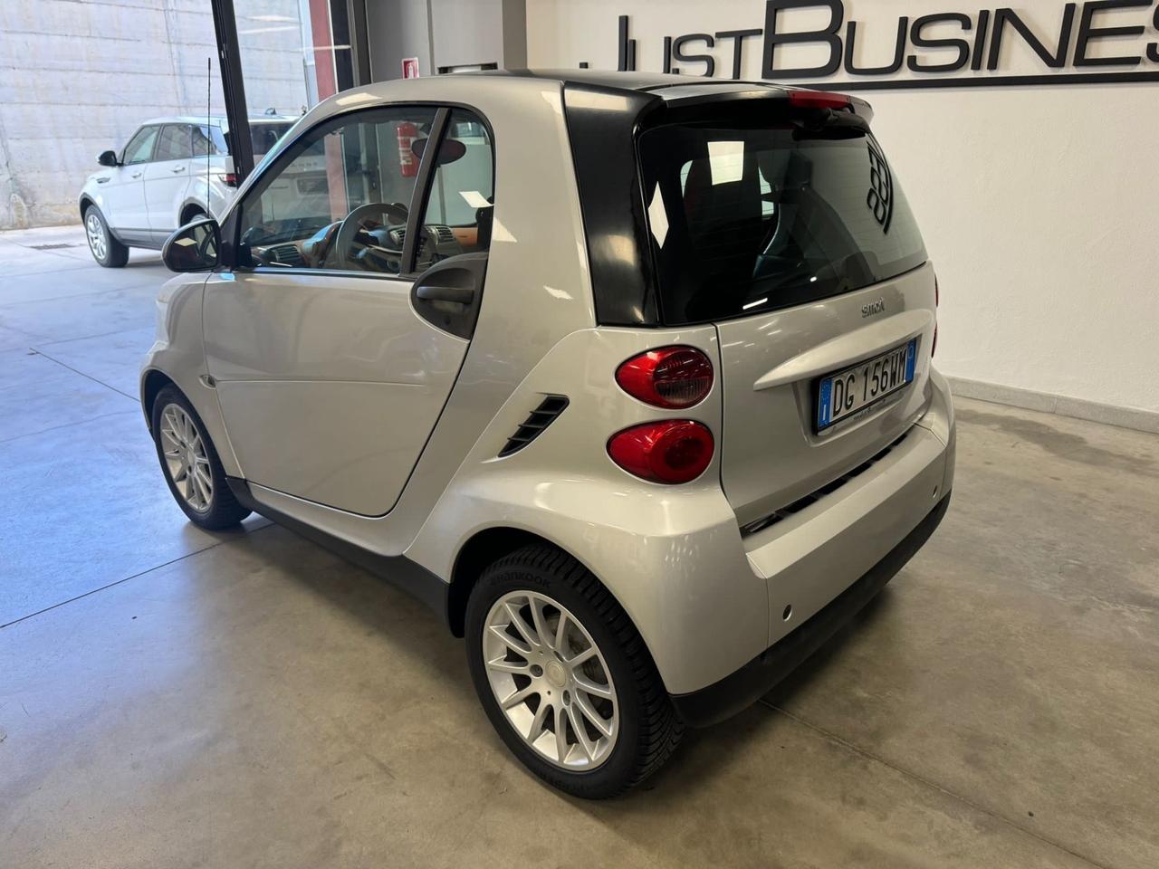 Smart ForTwo 1000 62 kW coupé passion Garanzia 12 mesi