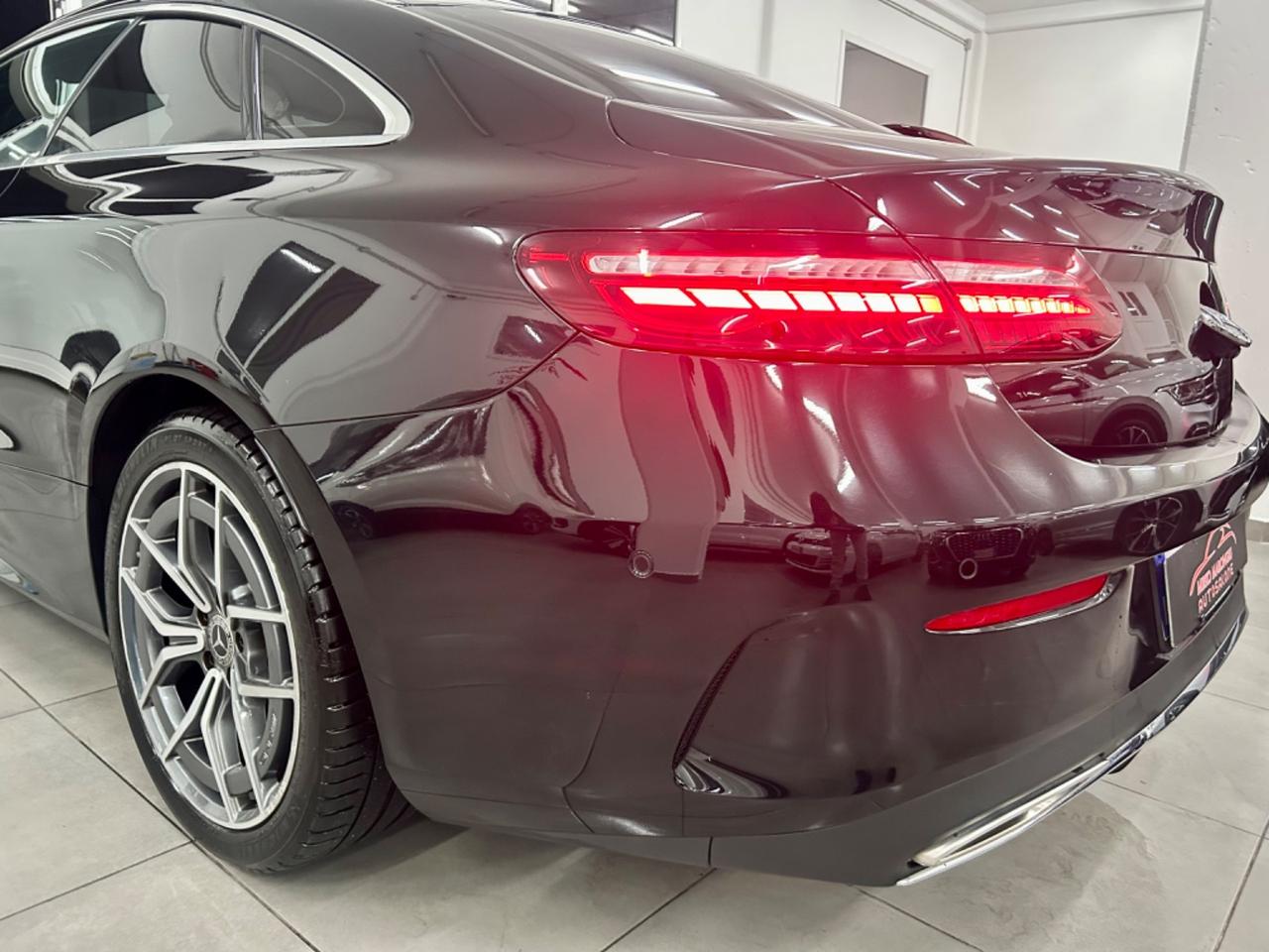 Mercedes E 300 Premium AMG PLUS finanziabile