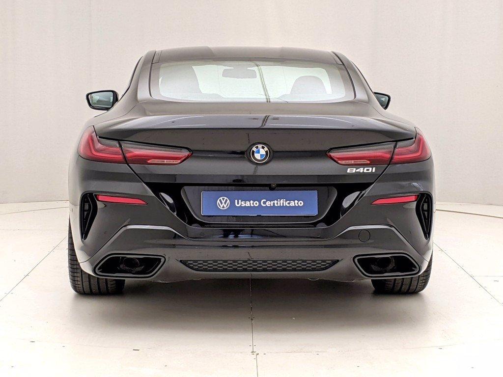 BMW 840i xDrive Coupé del 2022