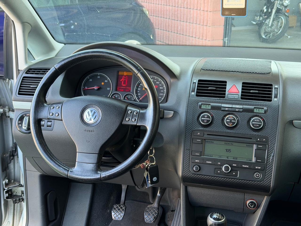 Volkswagen Touran 2.0 TDI DPF Highline