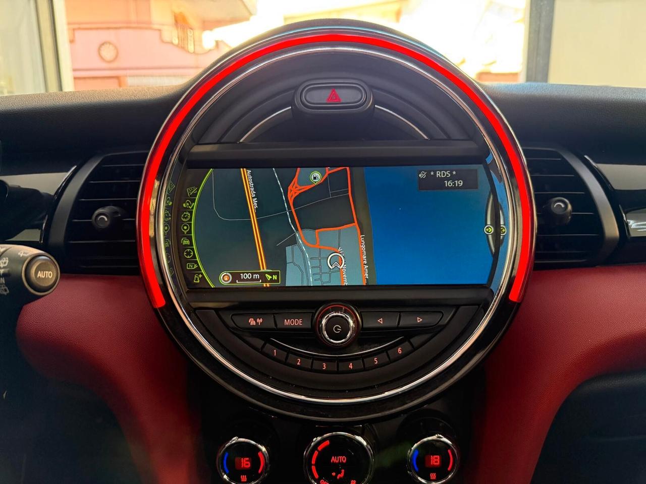 Mini Mini 2.0 Cooper SD Allestimento Jhon Cooper Works 5 porte TETTO