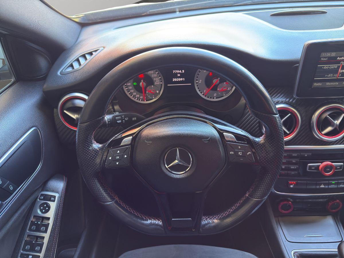 MERCEDES - Classe A - 180 CDI Premium AMG TETTO