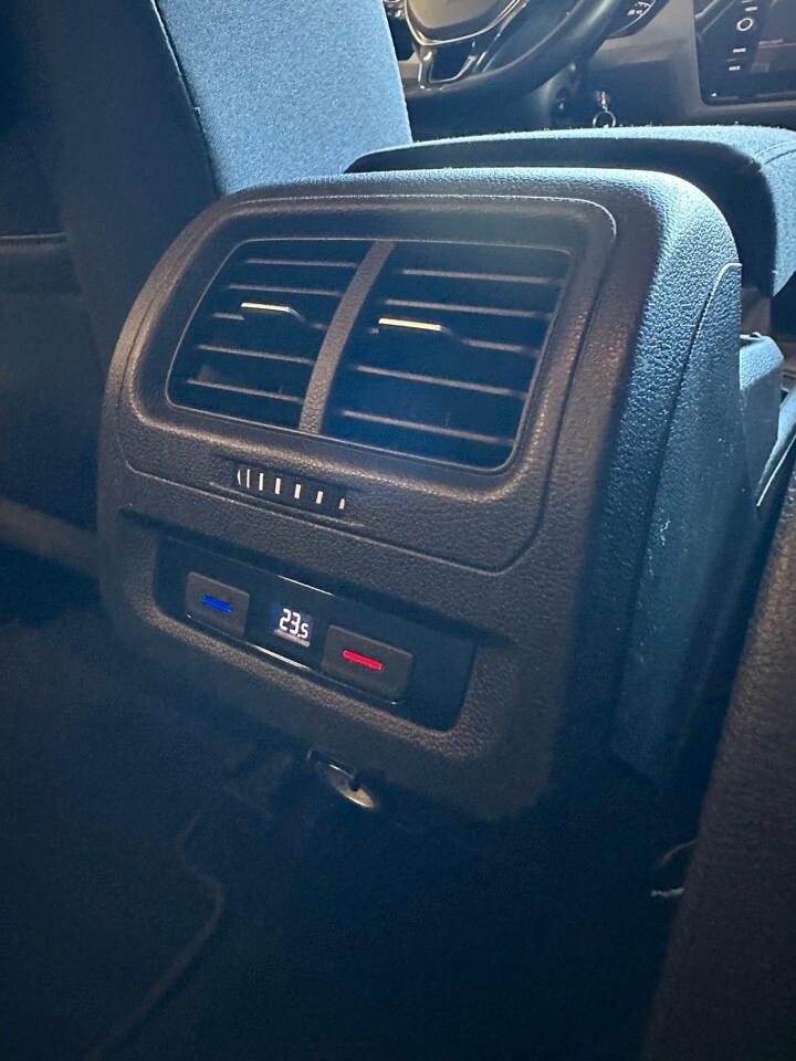 Volkswagen Touran 1.6 TDI Business 115cv DSG