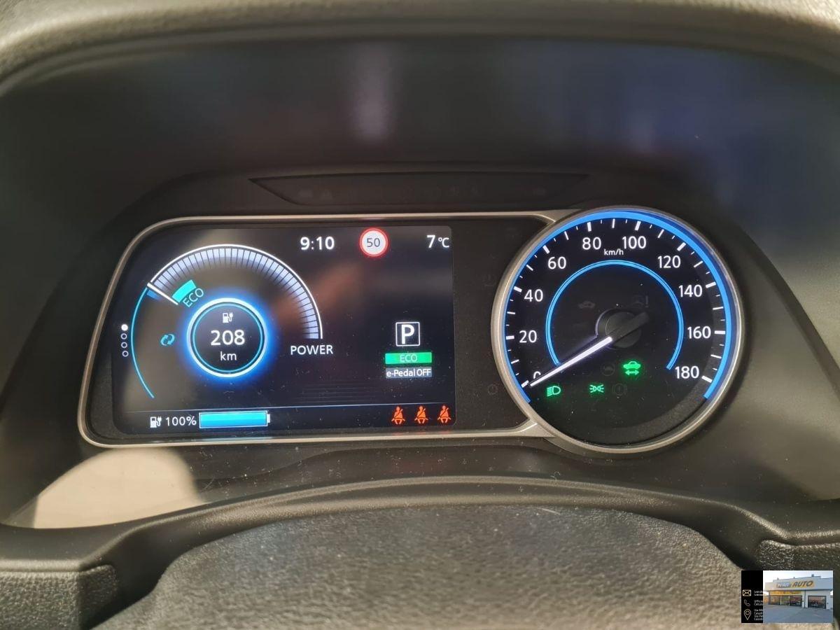 NISSAN Leaf Tekna 40 kWh-Elettrica-19.000 Km