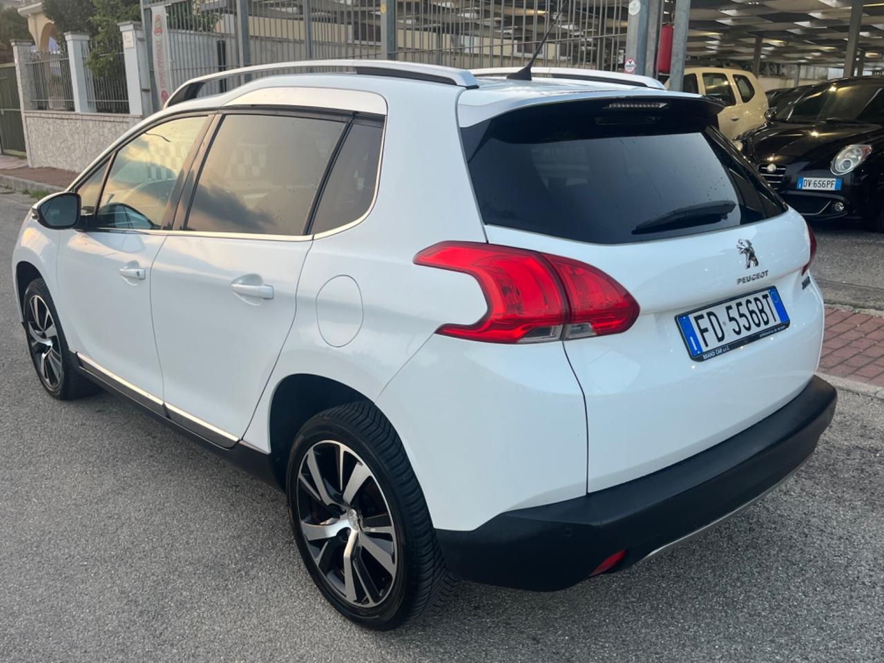 Peugeot 2008 BlueHDi Allure Unipro 2016