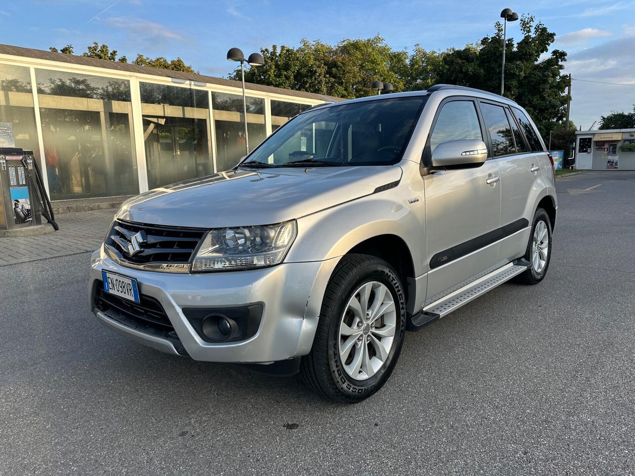 Suzuki Grand Vitara 1.9 DDiS 5 porte Crossover Evolution